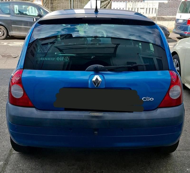 Gebraucht Renault Clio II 75 PS (55 kW) 2003 Blau Kleinwagen