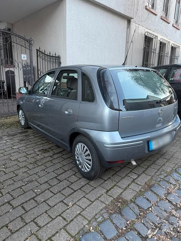 Gebraucht Opel Corsa 80 PS (58 kW) 2005 Silber Kleinwagen