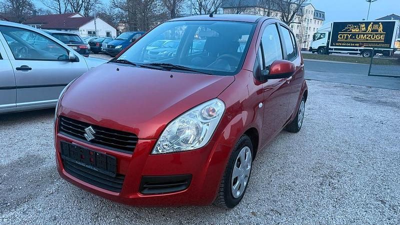 Gebraucht Suzuki Splash Club 65 PS (47 kW) 2009 Rot Kleinwagen