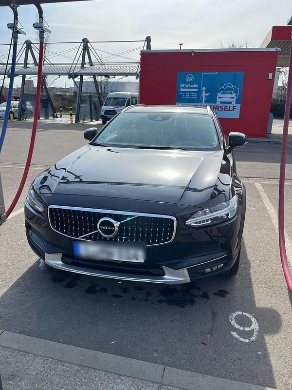 Schwarz Gebraucht 2019 Volvo V90 CC Kombi | 18.000 € (Guter Preis) - Bild 1/4