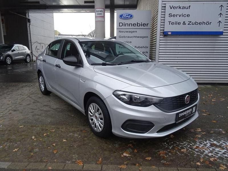 Gebraucht Fiat Tipo Pop 120 PS (88 kW) 2019 Grau Limousine