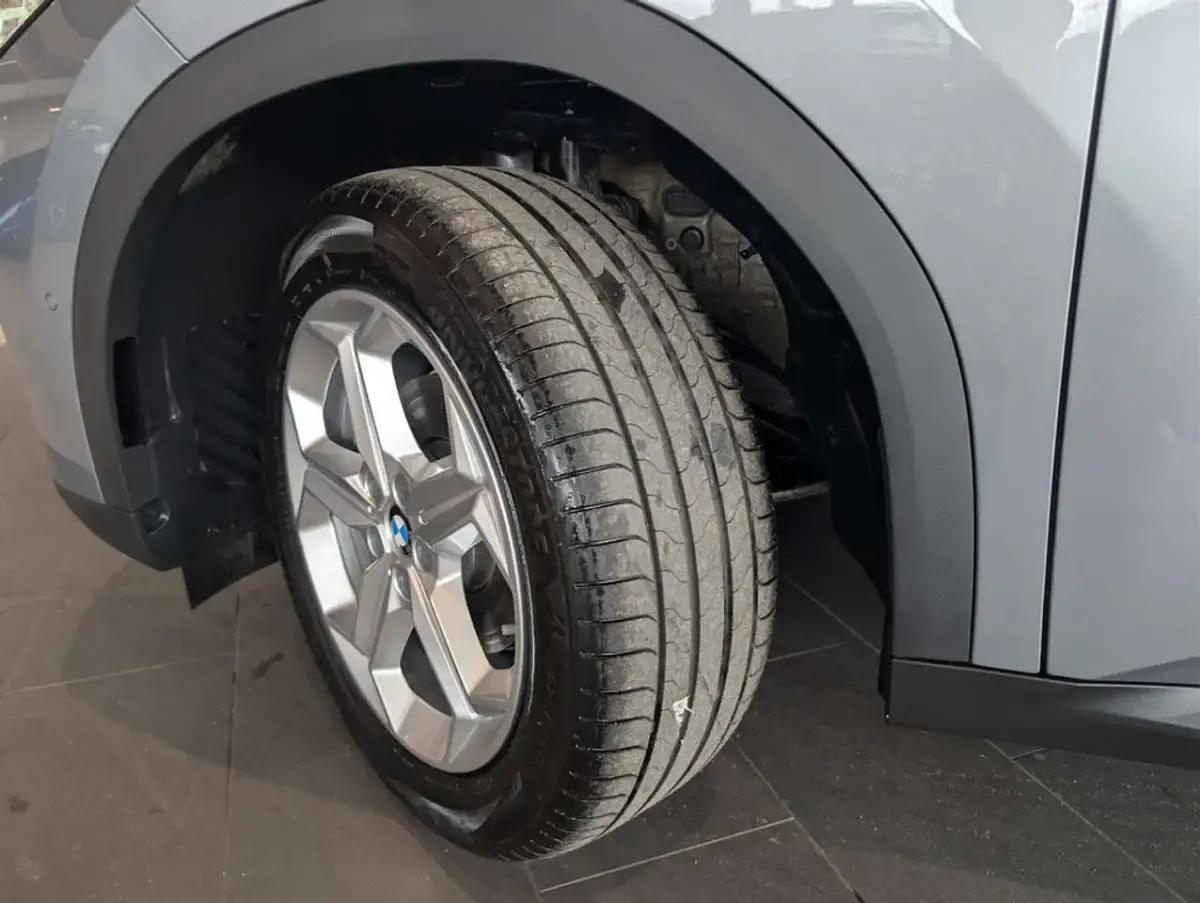 Gebraucht BMW X2 163 PS (119 kW) 2025 Skyscraper grau metallic SUV
