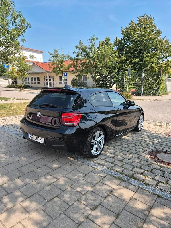 Gebraucht BMW 118 Coupé M Sport 220 PS (161 kW) 2014 Schwarz Coupé