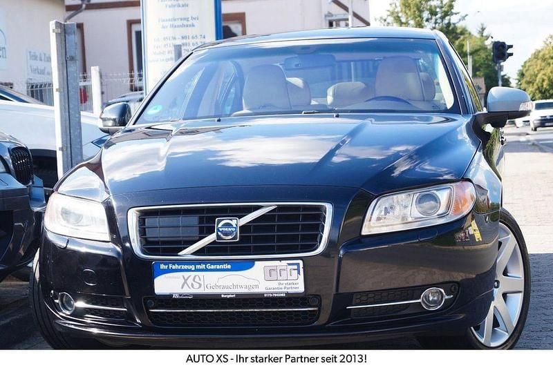Schwarz Gebraucht 2008 Volvo S80 Executive Limousine | 4.990 € (Guter Preis) - Bild 1/4