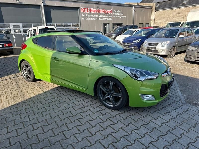 Gebraucht Hyundai Veloster Intro Edition 140 PS (102 kW) 2011 Grün Coupé