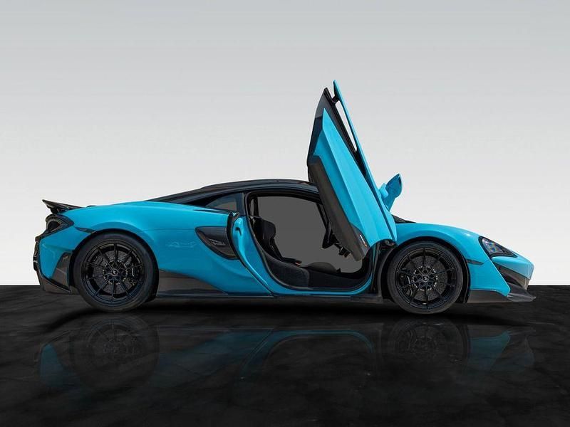 Gebraucht McLaren 600LT 600 PS (441 kW) 2019 Blau Coupé