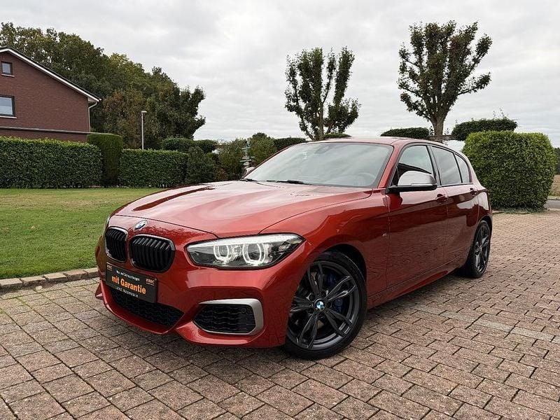 Orange Gebraucht 2019 BMW M140 M Sport Limousine | 29.999 € (Fairer Preis) - Bild 1/4