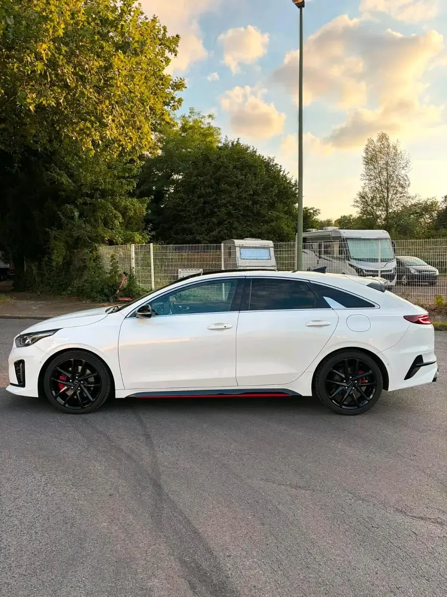 Gebraucht Kia ProCeed GT 204 PS (150 kW) 2020 Weiß Kombi