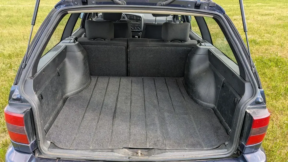 Gebraucht VW Passat 101 PS (74 kW) 1996 Blau Kombi