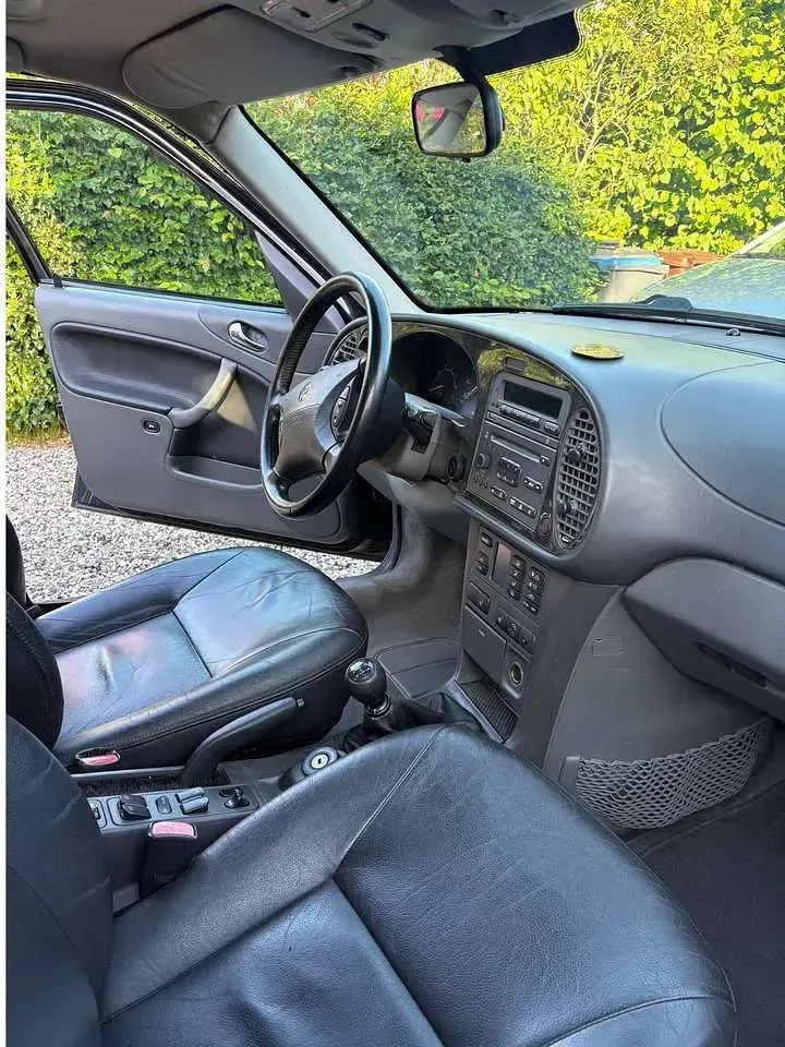 Gebraucht Saab 9-3 150 PS (110 kW) 2002 Schwarz Limousine