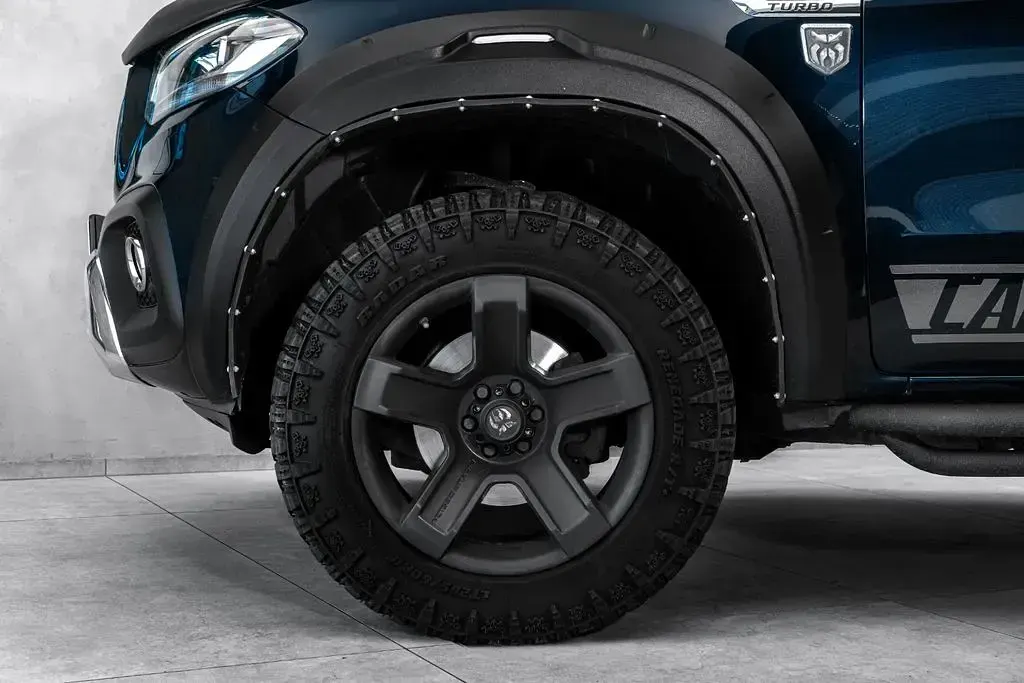 Gebraucht Mercedes X350 258 PS (189 kW) 2018 Blau Pickup