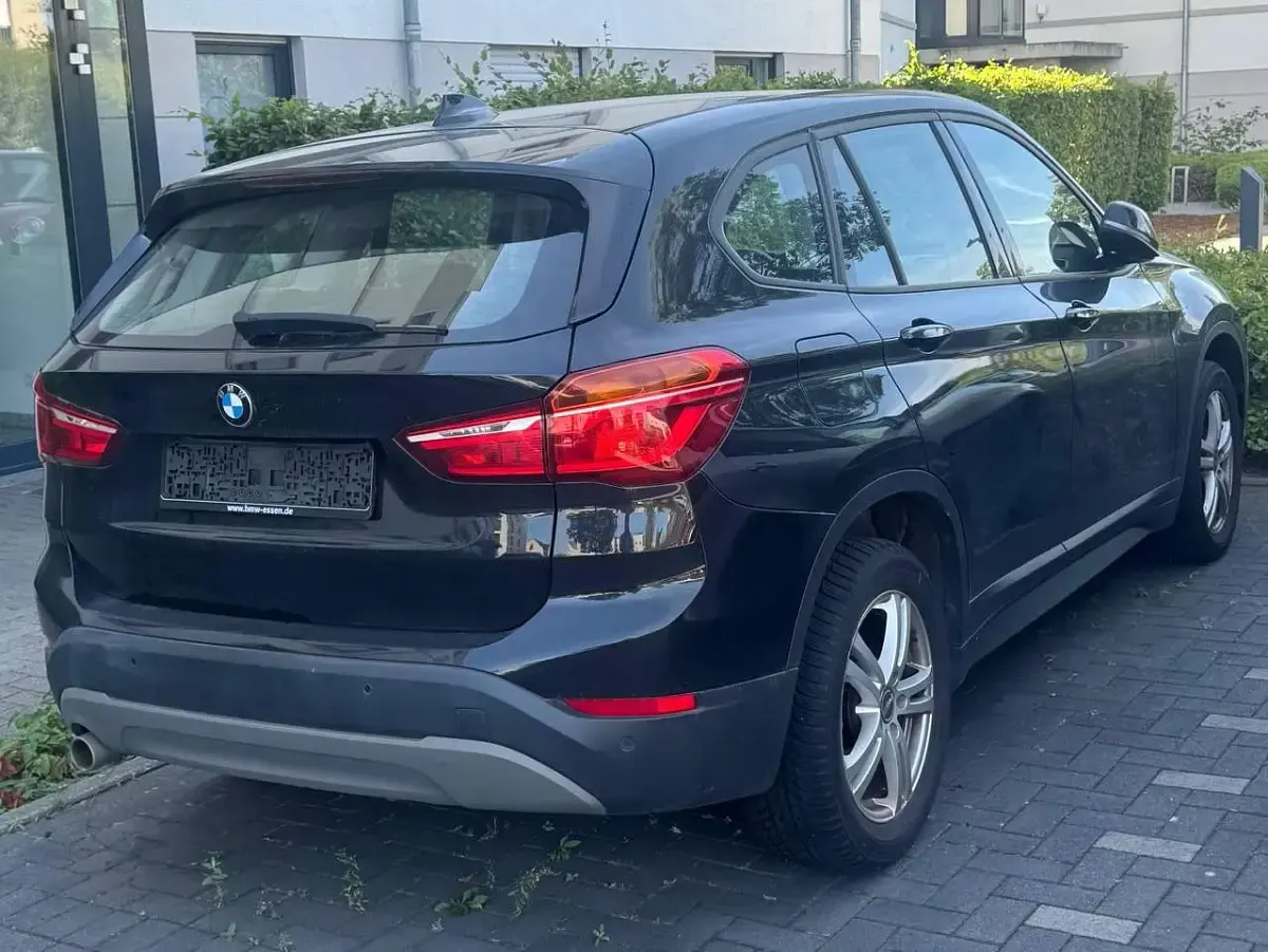 Gebraucht BMW X1 140 PS (102 kW) 2019 Schwarz SUV
