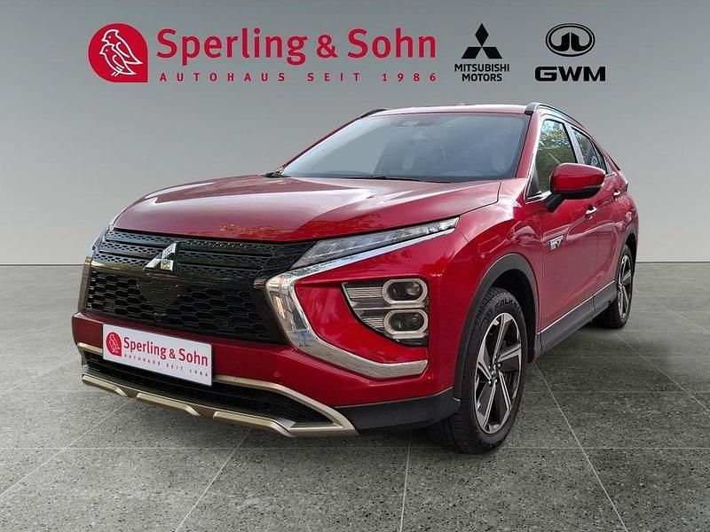 Rot Gebraucht 2022 Mitsubishi Eclipse Cross Plus SUV | 21.990 € (Fairer Preis) - Bild 1/4