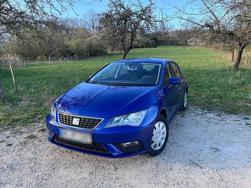 Gebraucht Seat Leon 110 PS (80 kW) 2018 Blau Kleinwagen