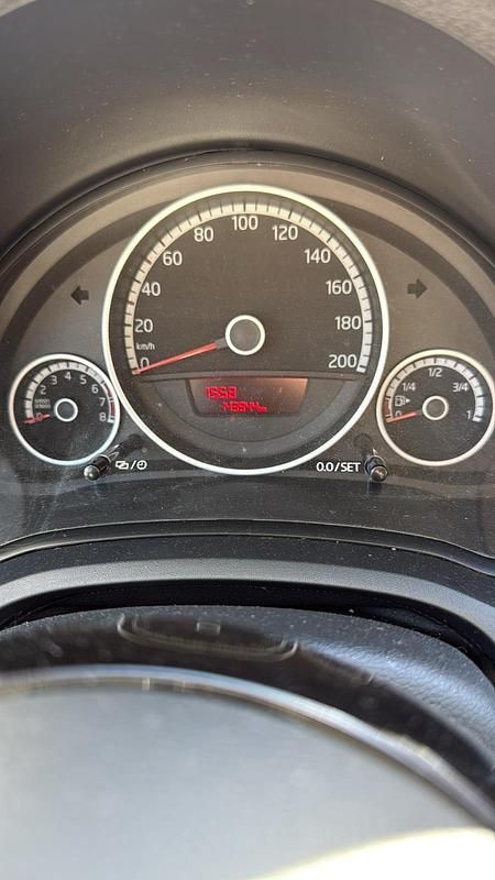 Gebraucht VW up! 75 PS (55 kW) 2013 Weiß Kleinwagen