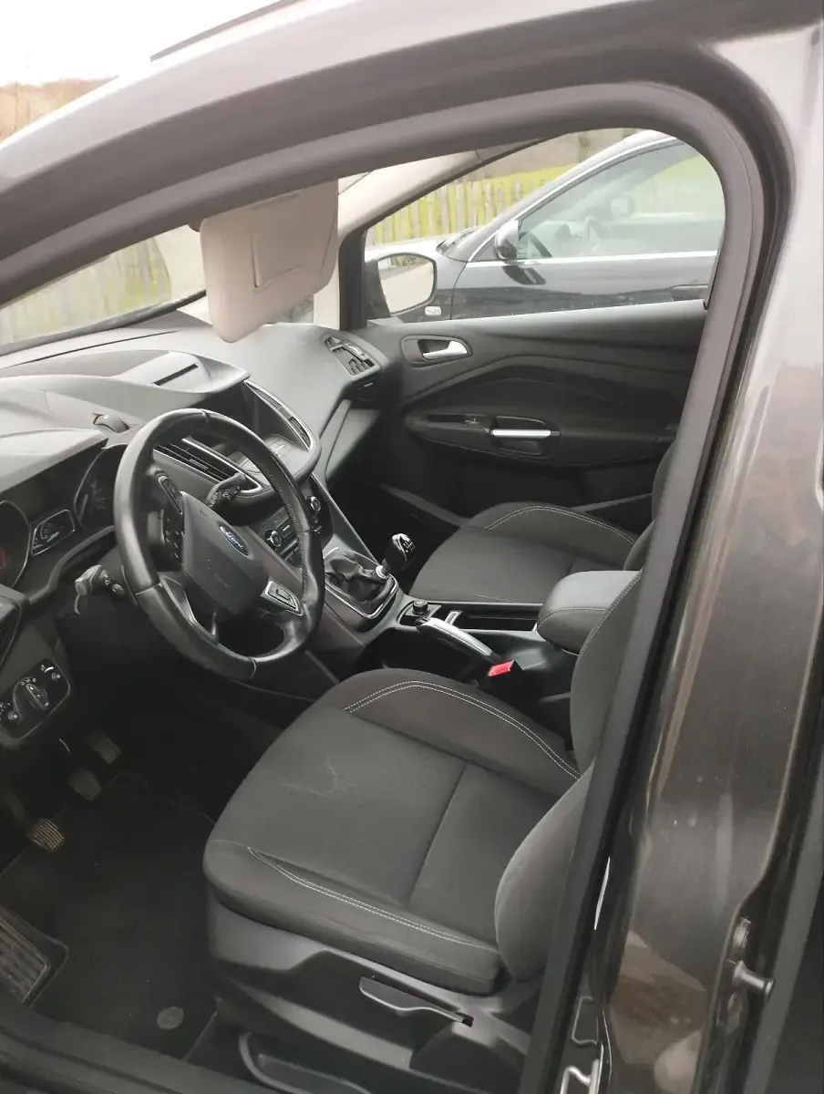 Używany Ford C-MAX 125 KM (91 kW) 2017 Szary Minivan