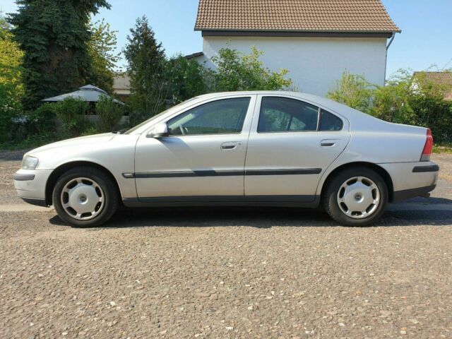Verkauft Volvo S60 Baujahr 2001 Gebraucht 2001 191 350 Km In Bayern