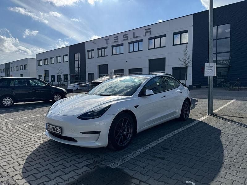 Gebraucht Tesla Model 3 350 kW (476 PS) 2021 Weiß Limousine