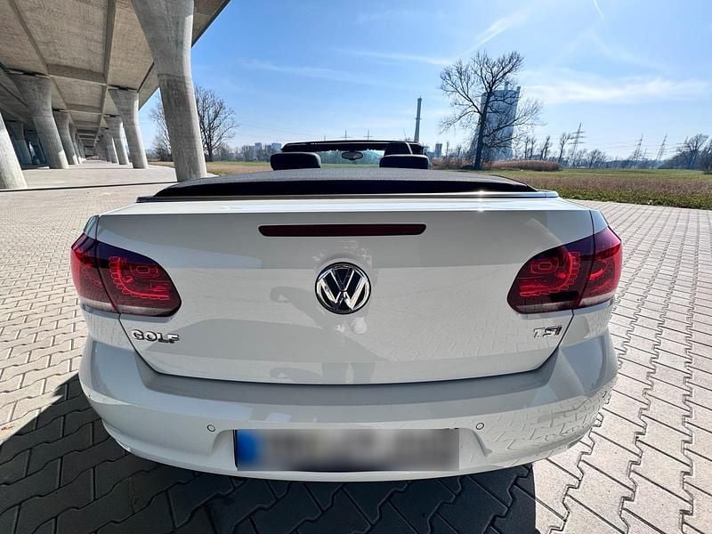 Gebraucht VW Golf Cabriolet 122 PS (89 kW) 2013 Weiß Cabrio