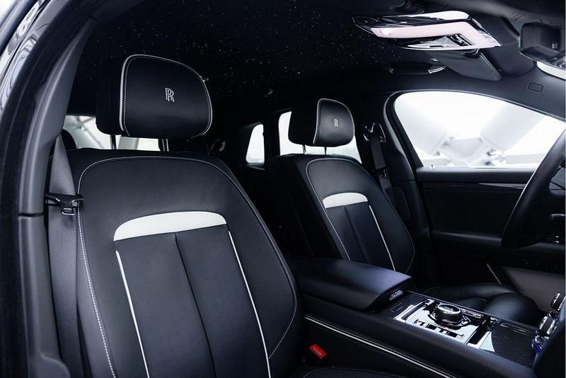 Gebraucht Rolls Royce Ghost 600 PS (441 kW) 2023 Schwarz Limousine