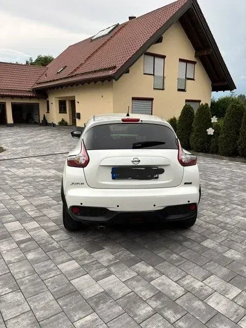 Gebraucht Nissan Juke Acenta 110 PS (80 kW) 2014 Weiß SUV