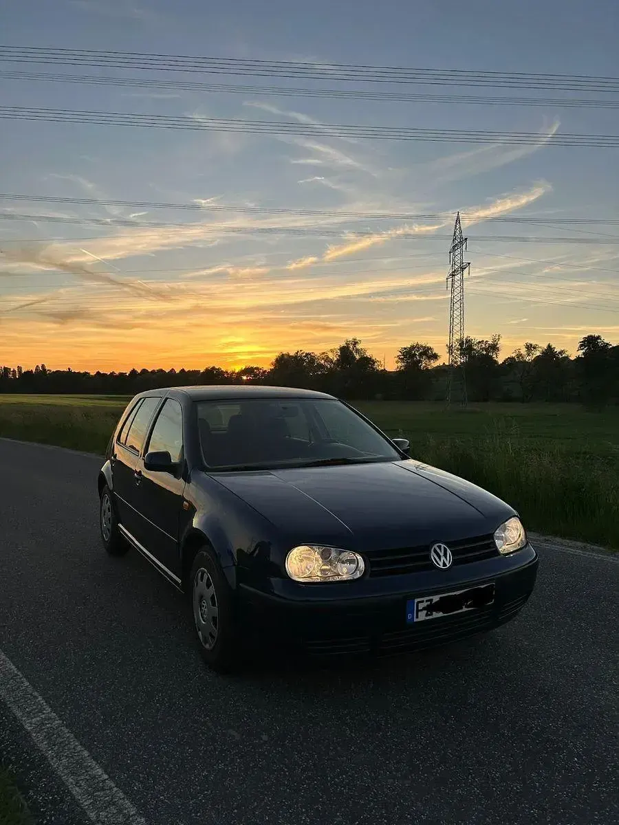 Gebraucht VW Golf III Basis 75 PS (55 kW) 1999 Blau Limousine