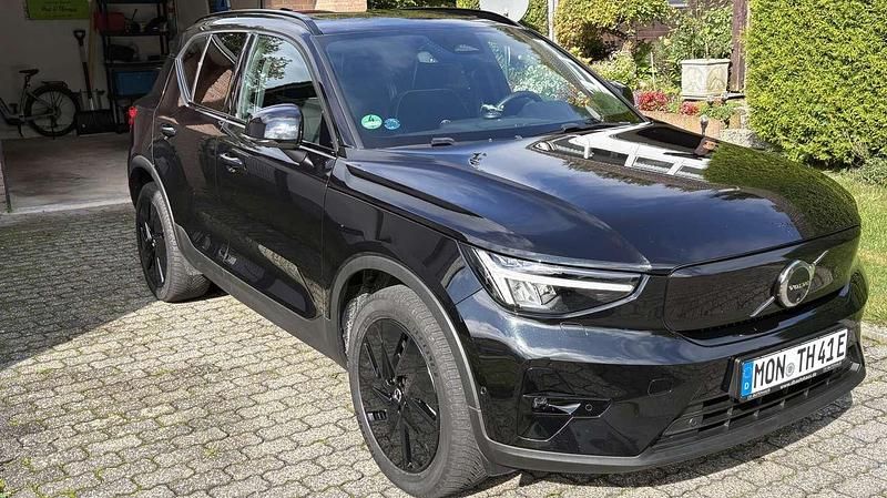 Gebraucht Volvo XC40 Ultimate 185 kW (252 PS) 2023 Schwarz SUV