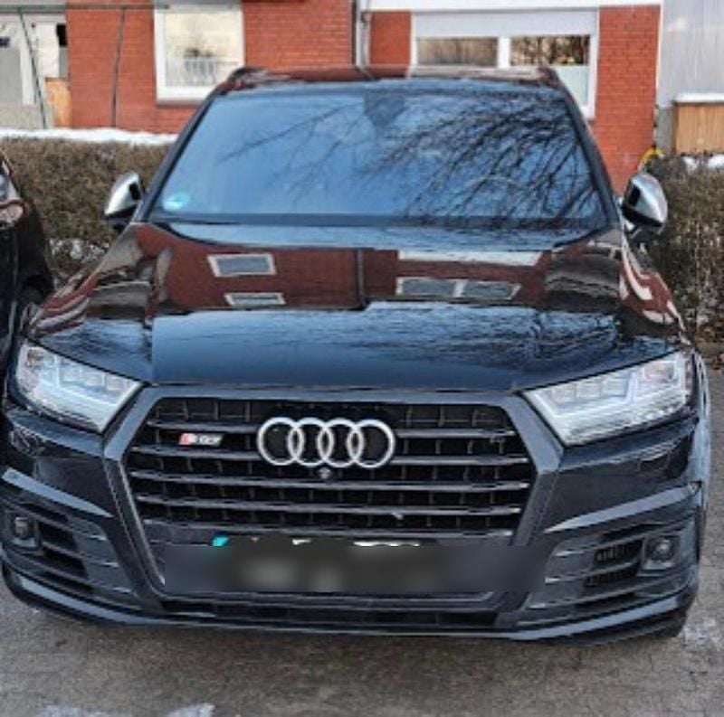 Schwarz Gebraucht 2017 Audi SQ7 Comfort SUV | 35.900 € (Etwas zu teuer) - Bild 1/2