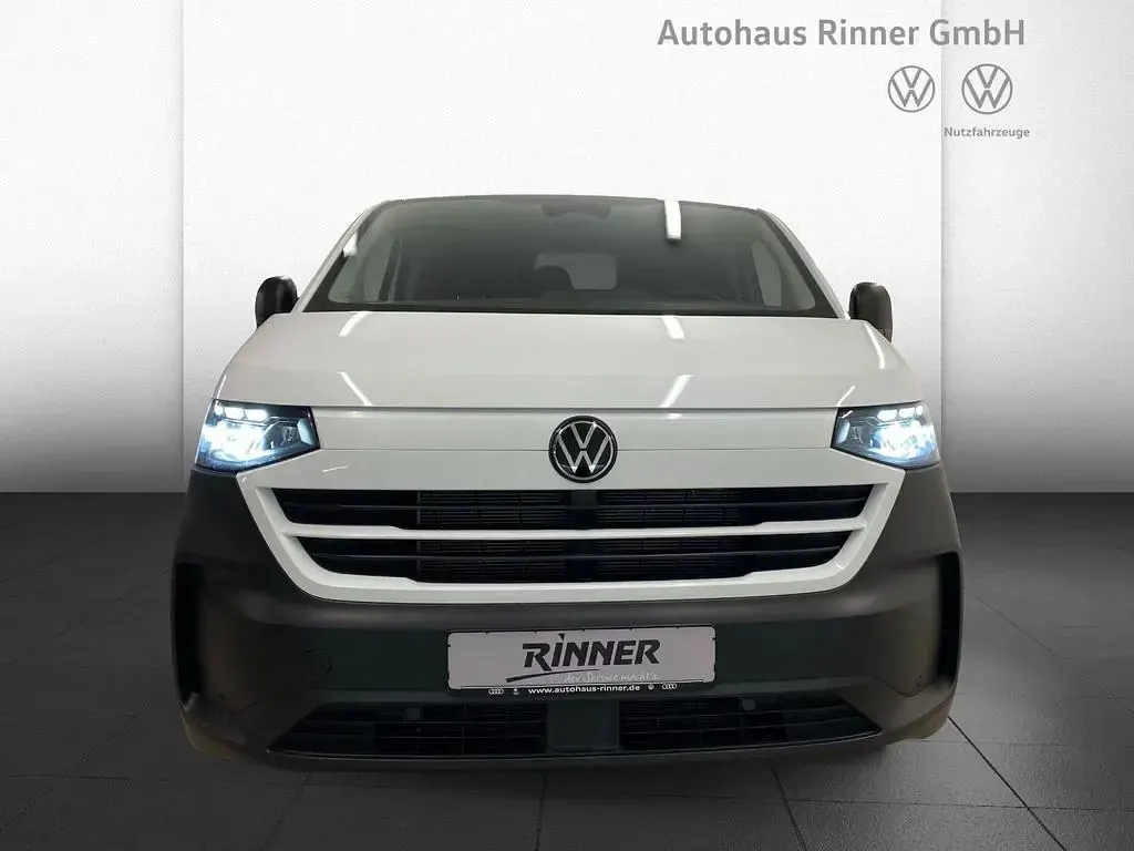 Gebraucht VW T7 110 PS (80 kW) 2025 Weiß Van