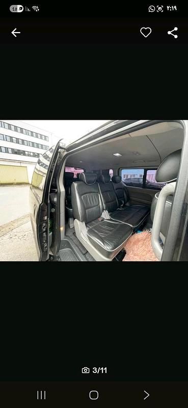 Gebraucht Hyundai H-1 170 PS (125 kW) 2011 Schwarz Van / Kleinbus