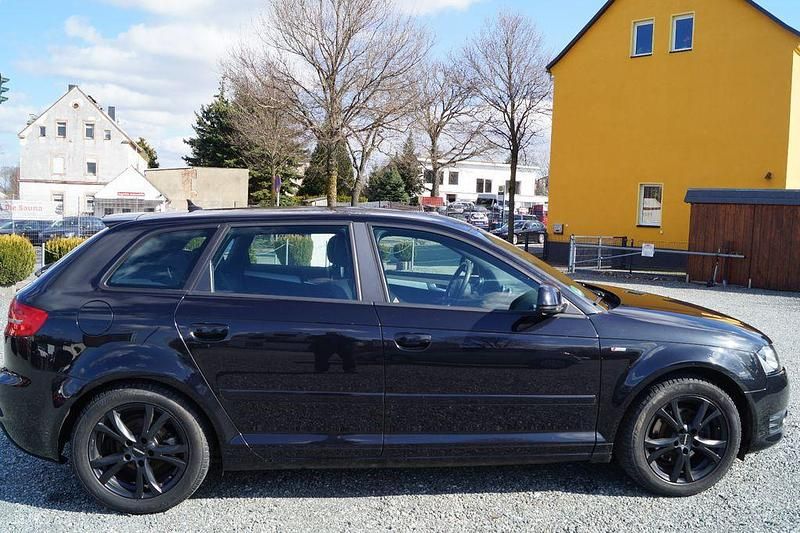 Gebraucht Audi A3 S-Line 125 PS (91 kW) 2010 Schwarz Kleinwagen