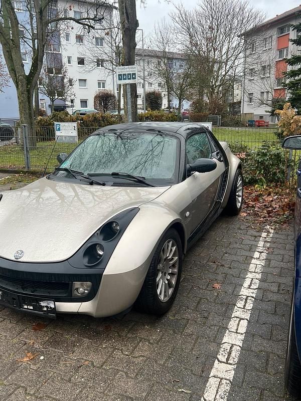 Grau Gebraucht 2003 Smart Roadster Cabrio | 2.700 € (Superpreis) - Bild 1/4