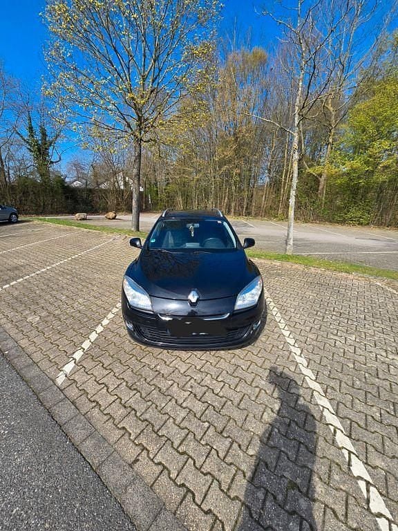 Second-hand Renault Mégane III Expression 90 CP (66 kW) 2012 Negru Berlinǎ