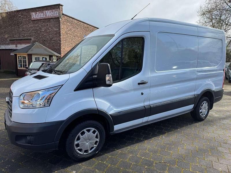 Gebraucht Ford Transit Custom 105 PS (77 kW) 2018 Weiß Van / Kleinbus