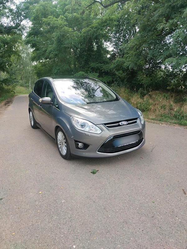 Beige Gebraucht 2011 Ford C-MAX Titanium Van / Kleinbus | 3.999 € (Guter Preis) - Bild 1/4