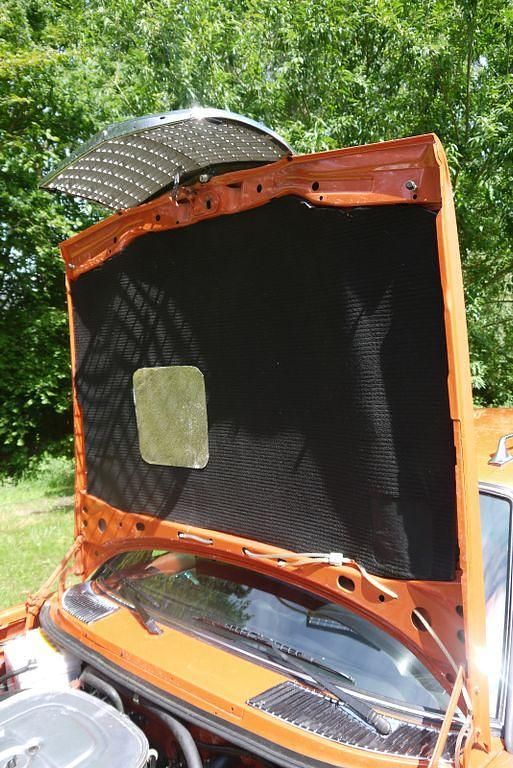 Second-hand Mercedes 250 1978 Roșu Berlinǎ