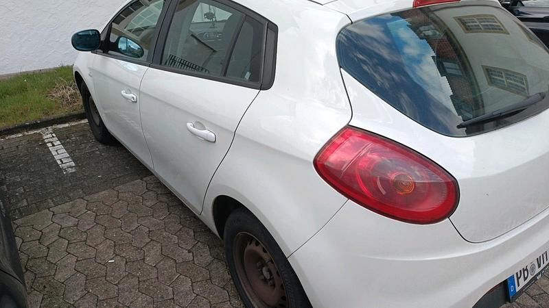 Gebraucht Fiat Bravo 89 PS (65 kW) 2007 Weiß Kleinwagen