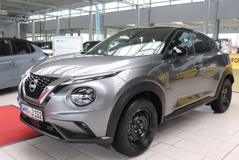 Dark grey metallic/dach in bla Gebraucht 2025 Nissan Juke N-Connecta SUV | 22.990 € (Etwas zu teuer) - Bild 1/2