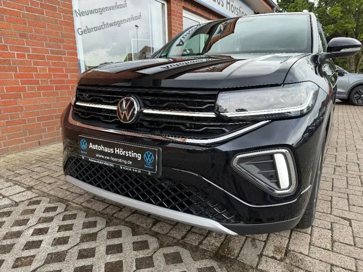Gebraucht VW T-Cross IQ Drive 116 PS (85 kW) 2024 SUV