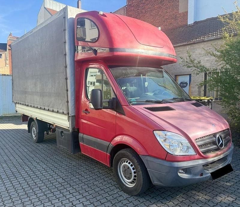 Gebraucht Mercedes Sprinter 163 PS (119 kW) 2011 Rot