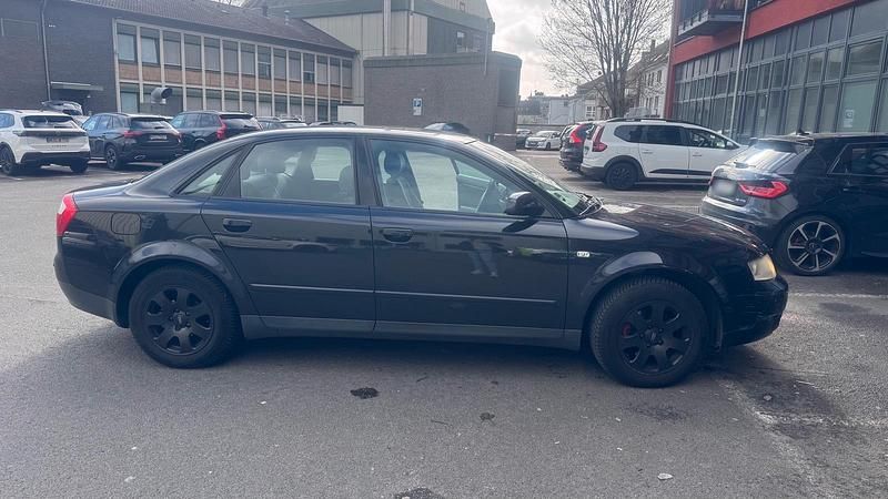 Gebraucht Audi A4 131 PS (96 kW) 2003 Schwarz Limousine