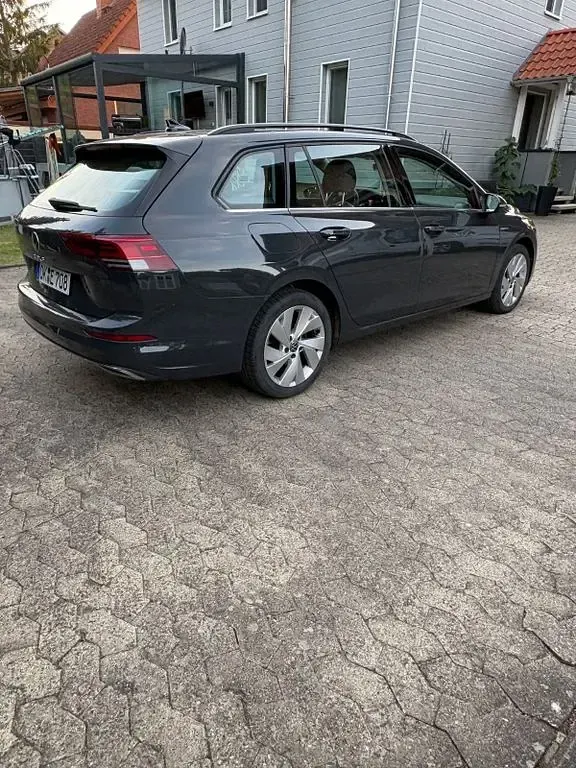 Gebraucht VW Golf VII Style 150 PS (110 kW) 2021 Grau Kleinwagen