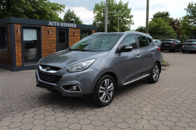 Grau Gebraucht 2015 Hyundai ix35 SUV | 11.900 € (Fairer Preis) - Bild 1/4