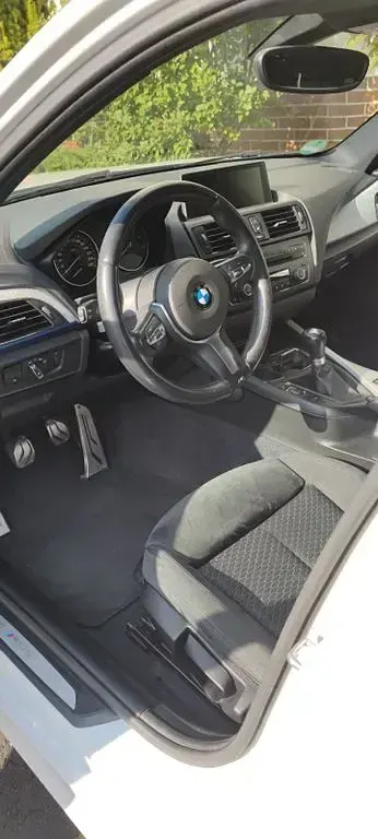 Gebraucht BMW M135 M Performance 320 PS (235 kW) 2014 Weiß Kleinwagen