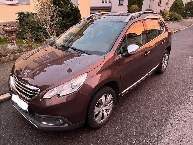 Braun Gebraucht 2014 Peugeot 2008 Allure SUV | 8.400 € (Fairer Preis) - Bild 1/4