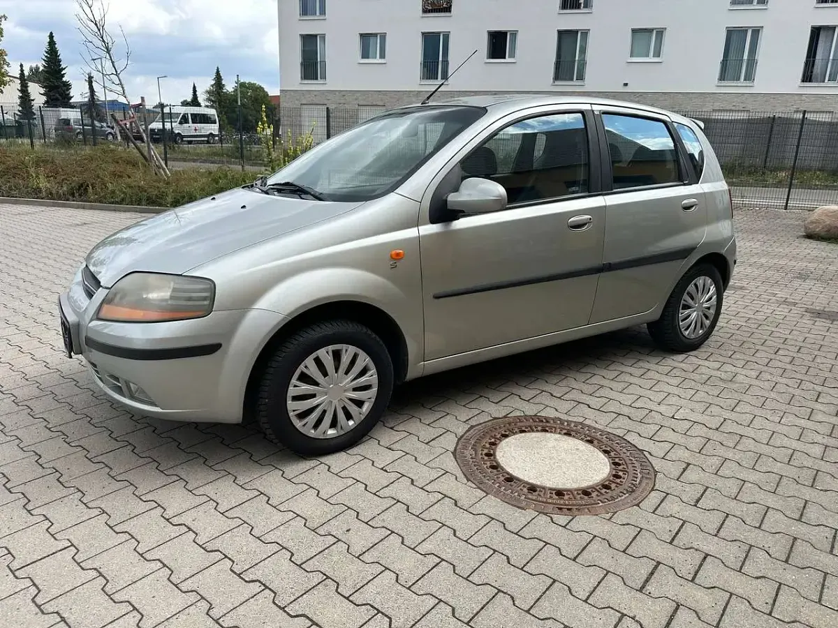 Gebraucht Chevrolet Kalos SE 72 PS (52 kW) 2005 Gold Kleinwagen