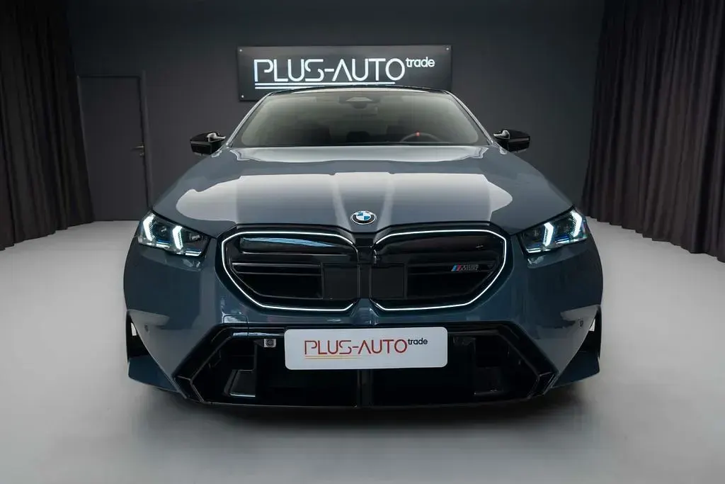 Gebraucht BMW M5 Performance 727 PS (534 kW) 2025 Grau Limousine