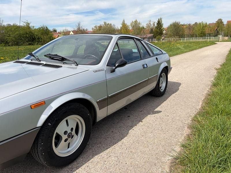 Usata Lancia Beta 101 CV (74 kW) 1977 Argento Coupé
