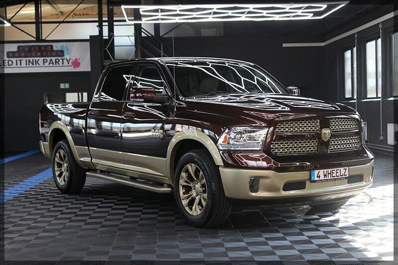 Braun Gebraucht 2018 Dodge Ram Abholung | 34.999 € - Bild 1/4