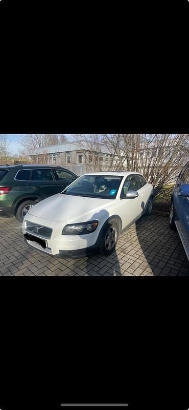 Weiß Gebraucht 2009 Volvo C30 Kleinwagen | 2.350 € (Guter Preis) - Bild 1/4